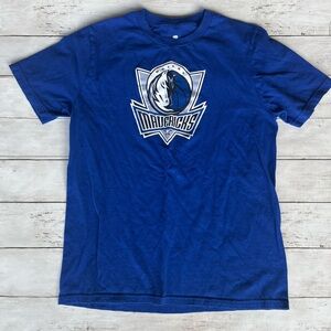 NBA Mavericks Kids size Large Tee
